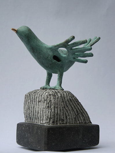 "Vogel met gouden snavel -1 " brons, hardsteen, unicum, verkocht, particulier collectie
